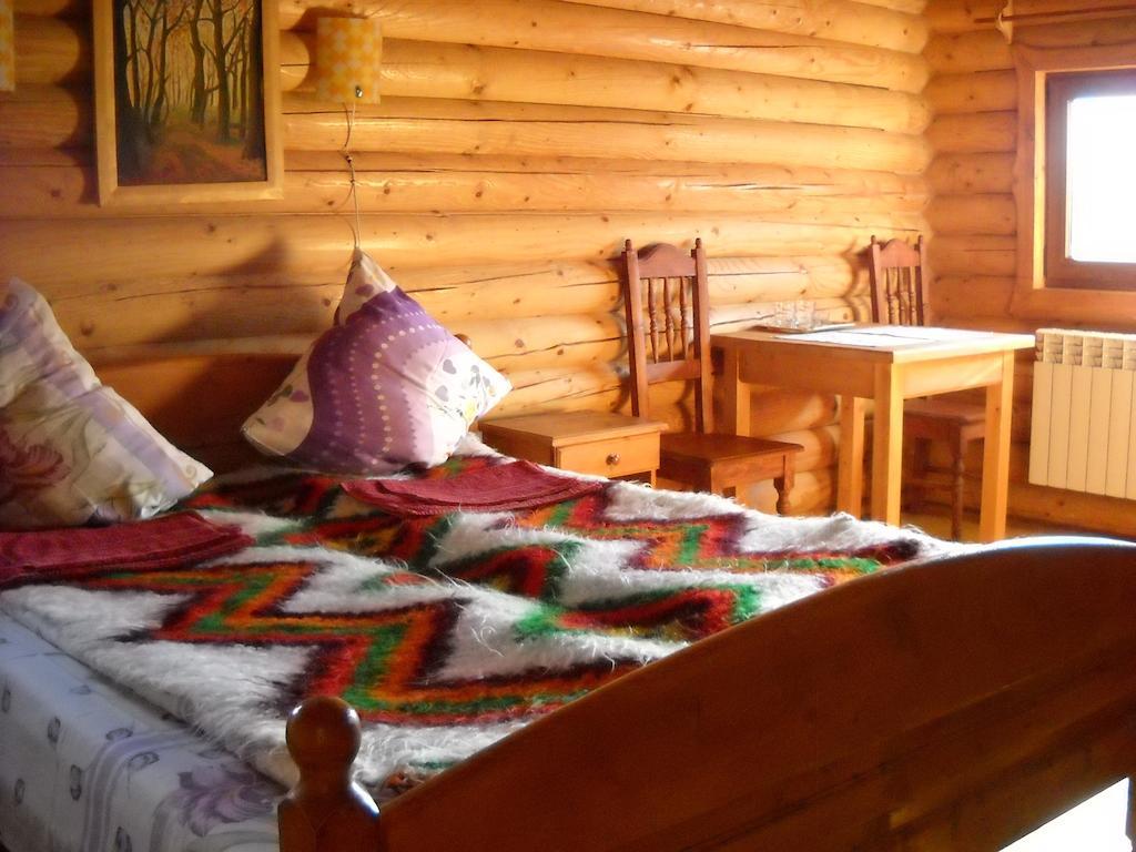 Smerekova Hata Hotel Ясиня Екстериор снимка