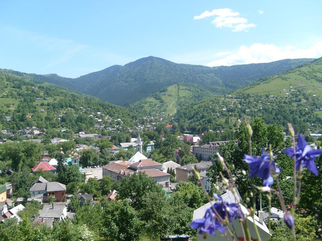 Smerekova Hata Hotel Ясиня Екстериор снимка